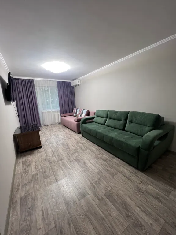 Просторная 3-комнатная квартира, в 10 минутах от центра