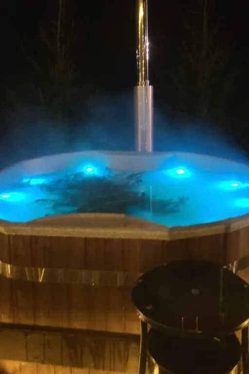 Коттедж Коттедж Ваша дача ЛУНА 6 в живописном месте, баня, фурако, беседка, мангал — Лопотово