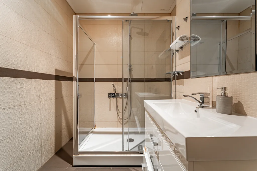 Premium Disco 180м2