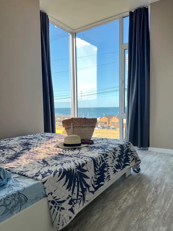 Семья - дом у моря