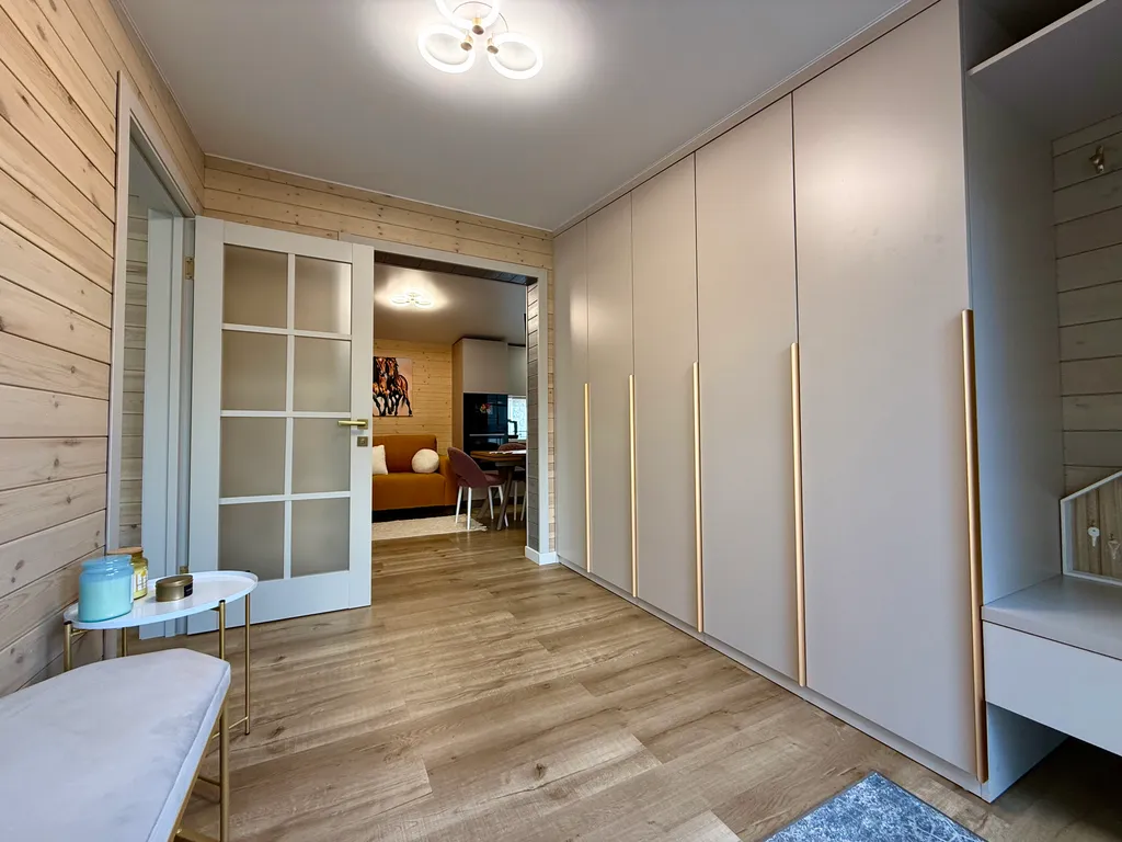 Домик у реки рядом с Екатеринбургом