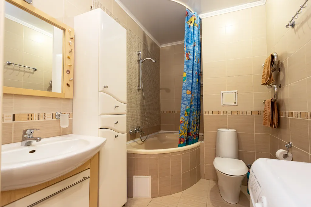 Стильная квартира с изолированными комнатами