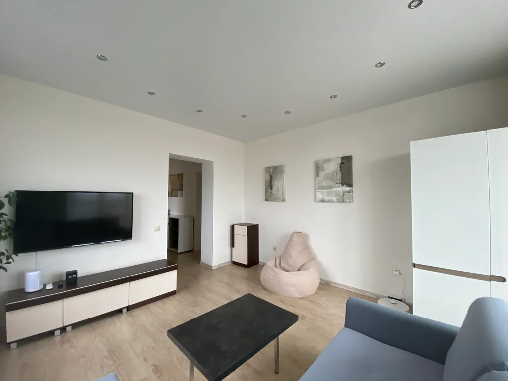 Однокомнатная квартира - все рядом — аренда посуточно в Пионерский