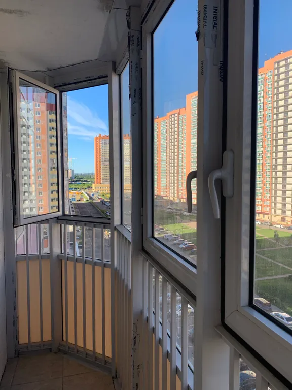 Студия у метро Девяткино