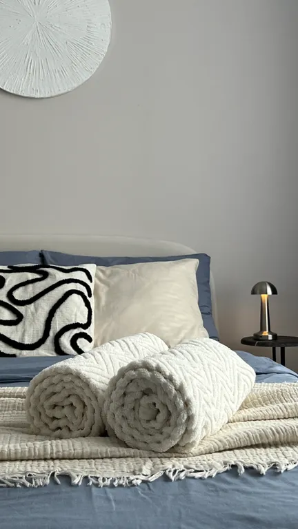 Квартира Квартира Дизайнерская евродвушка с видом на реку — Ям