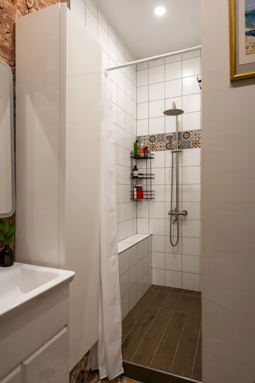 Арт квартира у Набережной