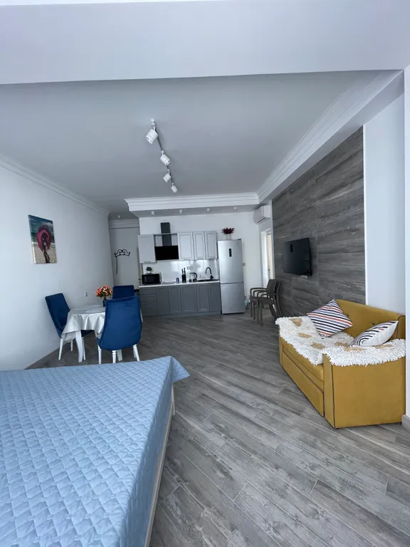 Шикарная квартира с видом на море