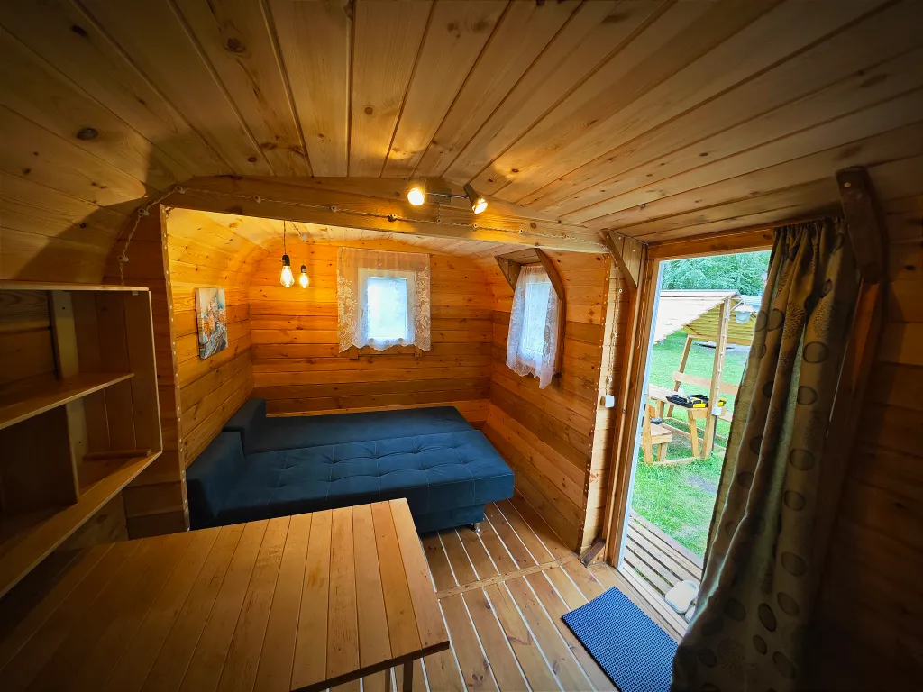 Мини-домик Бочка с собственной беседкой