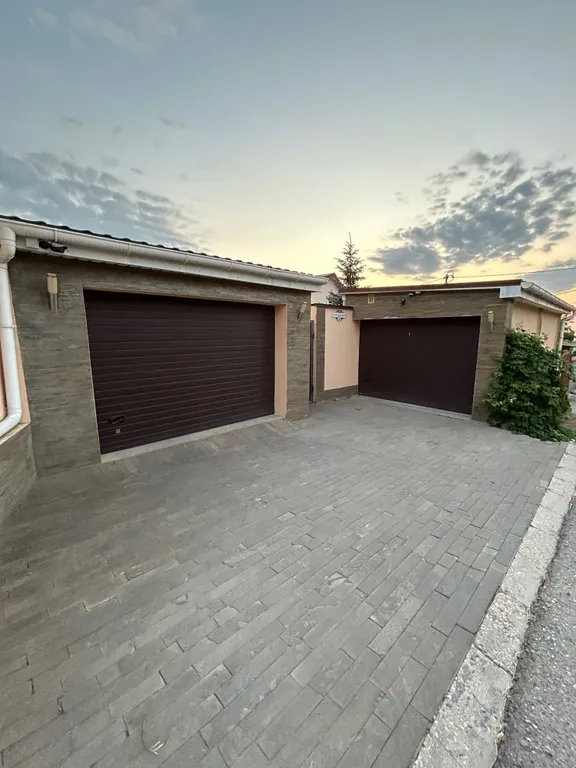 Коттедж Комфортабельный 2-х эт. дом для 4-х чел. в центре Гагаринского р-на — Севастополь