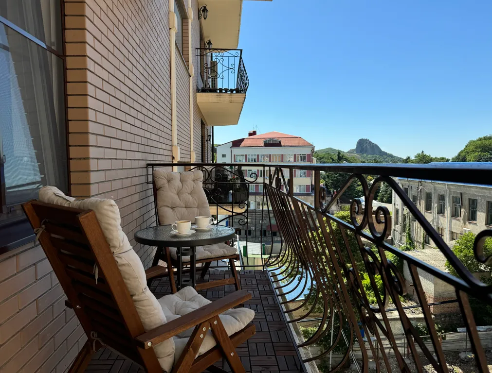 Елена Лукова бутик-апартаменты