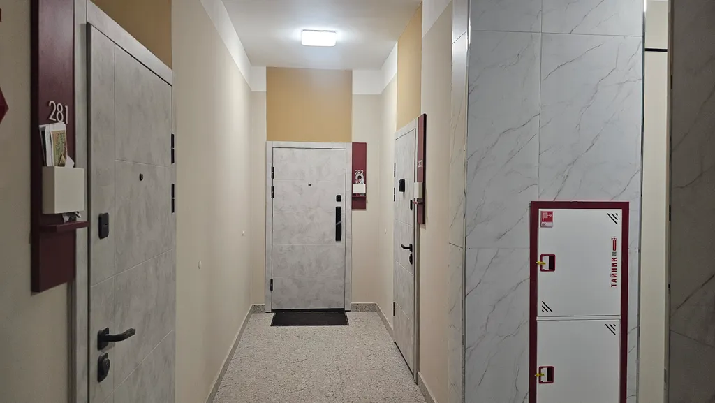 Яркая и стильная студия рядом с mega park