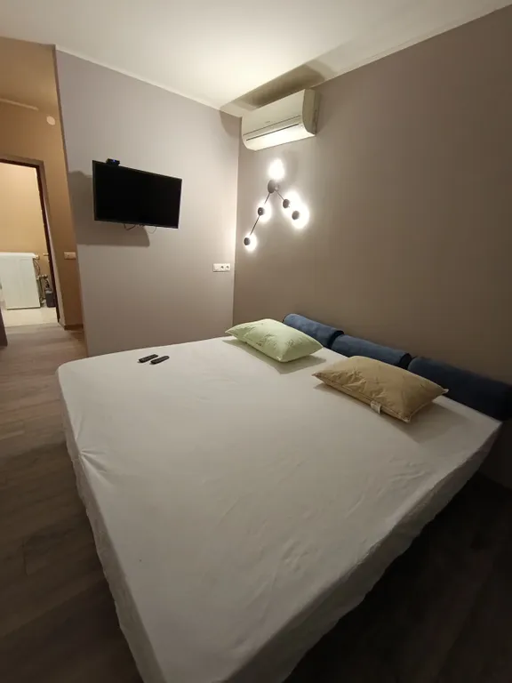 Комфортная евродвухкомнатная квартира с видом на Парк Горького