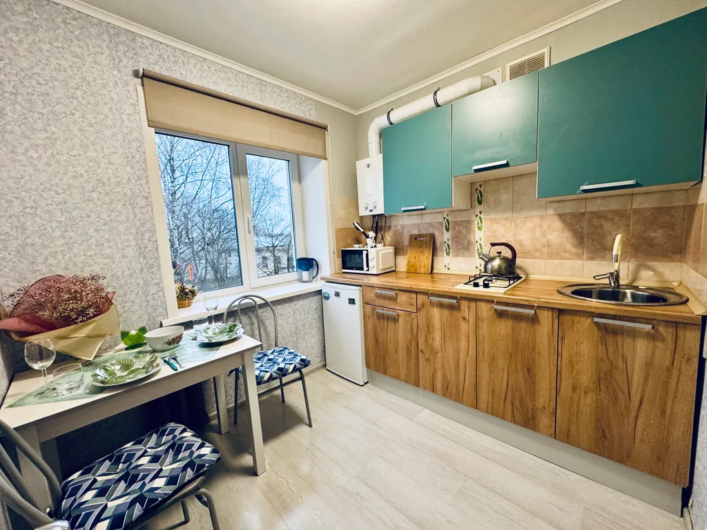 Уютная двушка в центре с видом на Двор Подзноева