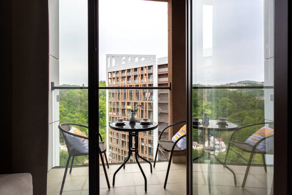 Стильная квартира с видом на горы