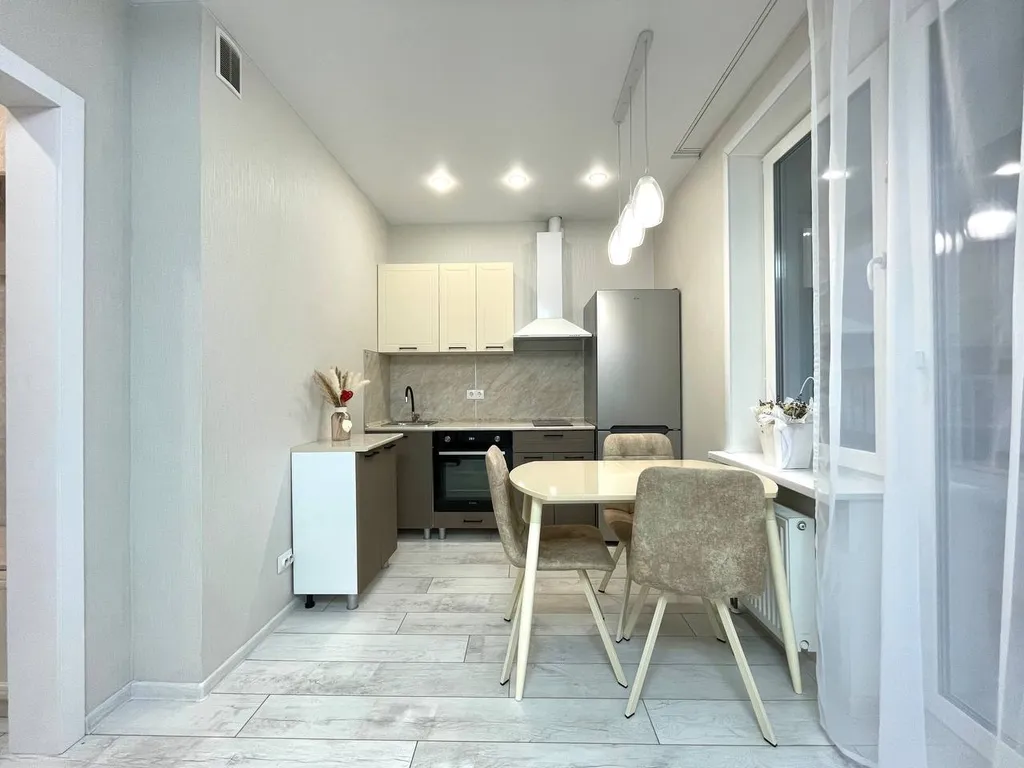 Уютная светлая квартира недалеко от центра