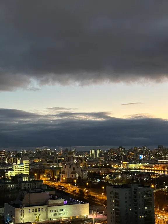 Квартира Уютная квартира в центре города с видом на Храм-на-Крови — Екатеринбург