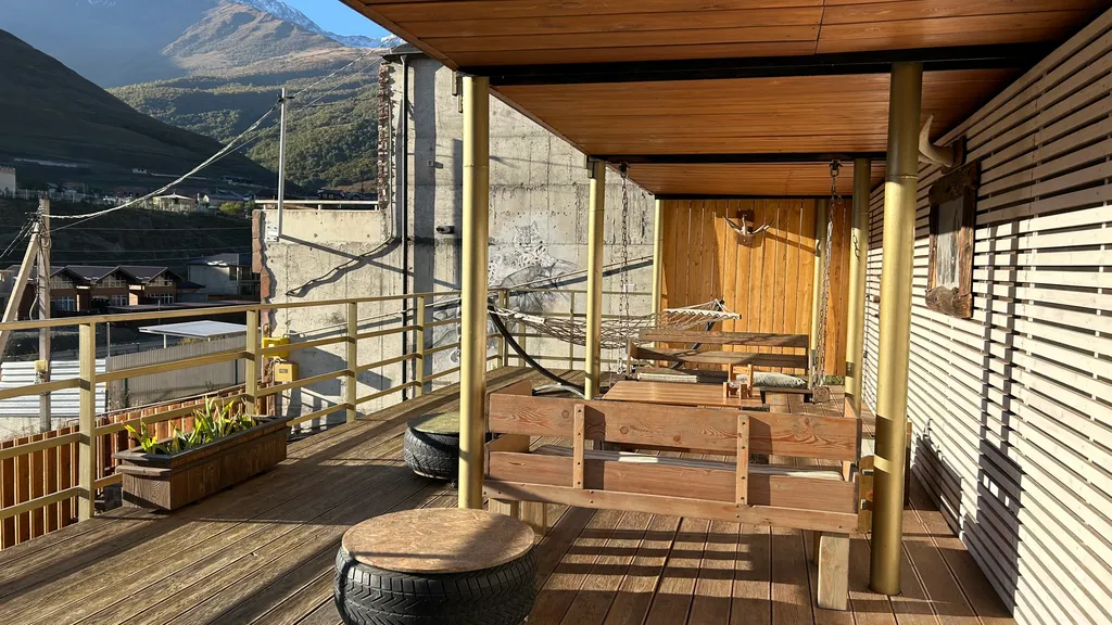 Уютный дом с красивым видом на горы