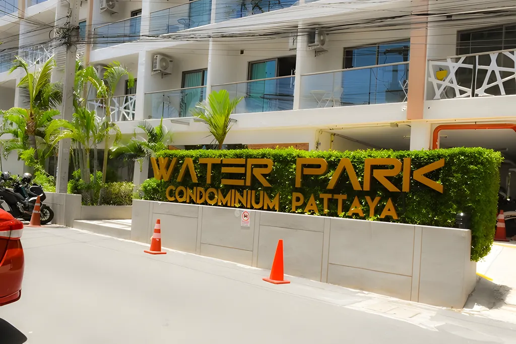 Water Park Premium Studio City View