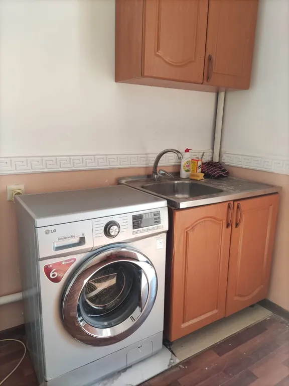 Просторная комната площадью  35 кв