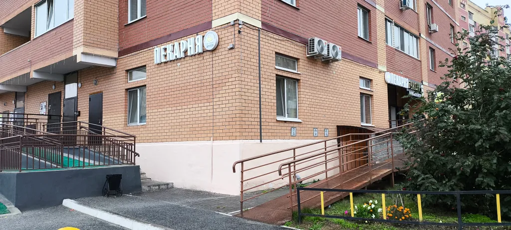 Квартира Квартира Просторная, тёплая студия, ТЦ Окей — Тюмень