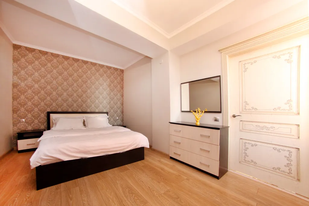 Шикарная трёхкомнатная квартира в новом жилом комплексе — аренда посуточно в Алматы