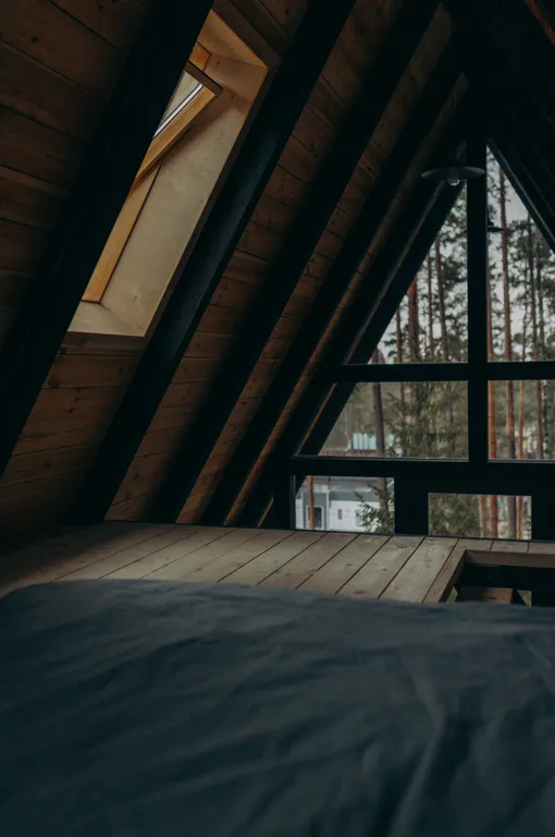 A-frame у Финского Залива посреди Корабельных сосен