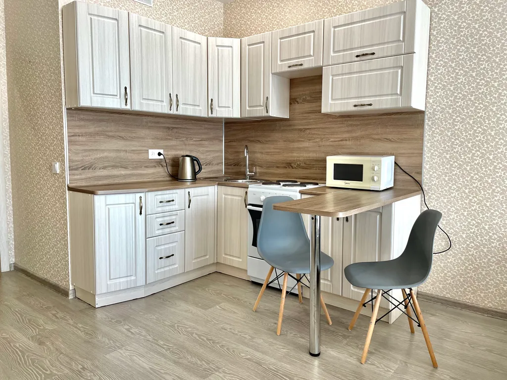 Студия с панорамными окнами на Свиягу