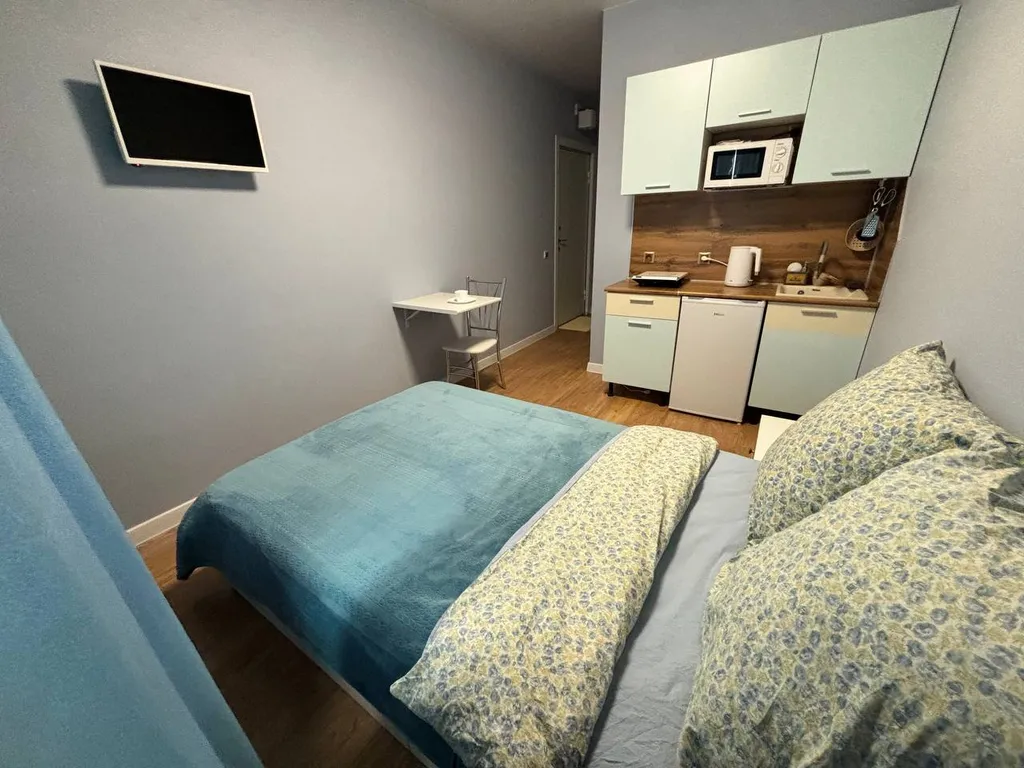 Студия рядом с авторынком