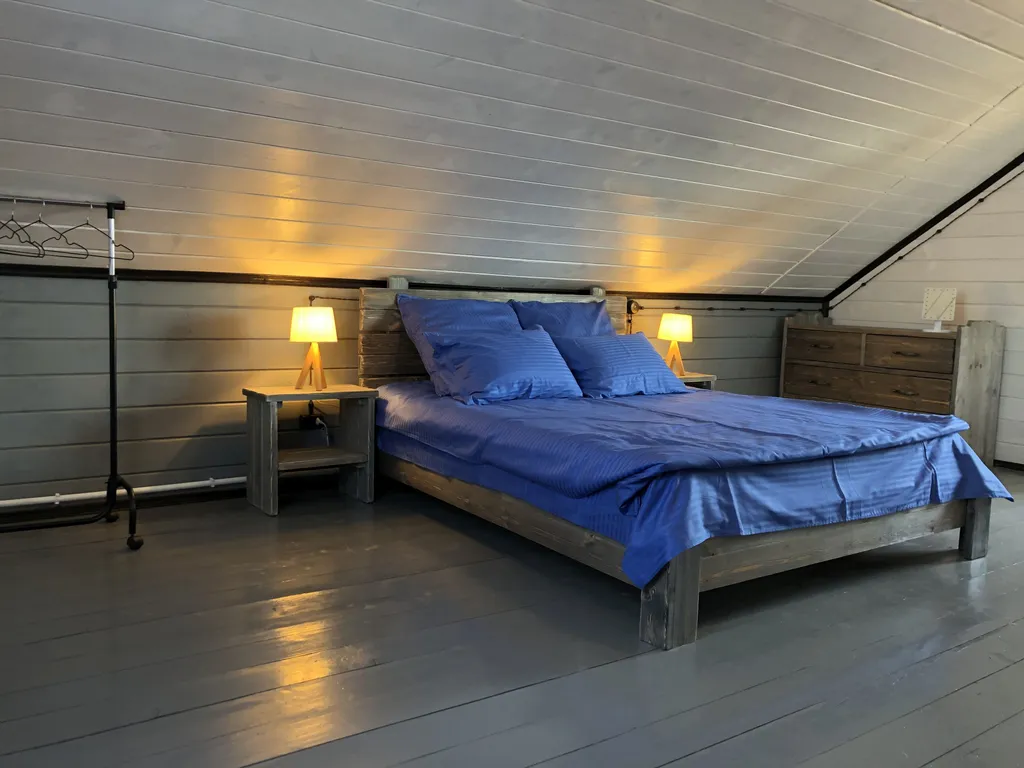 Уютный дом и баня на дровах с рядом озером