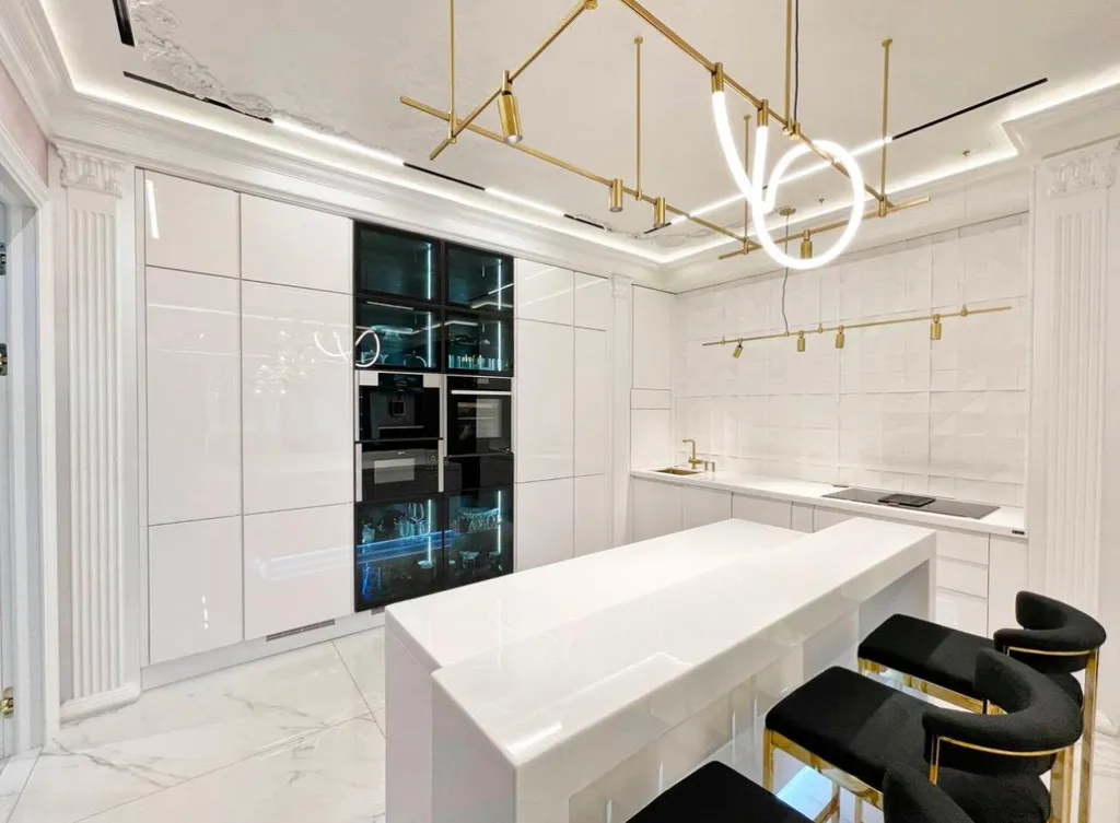 Роскошные апартаменты в самом центре возле моря