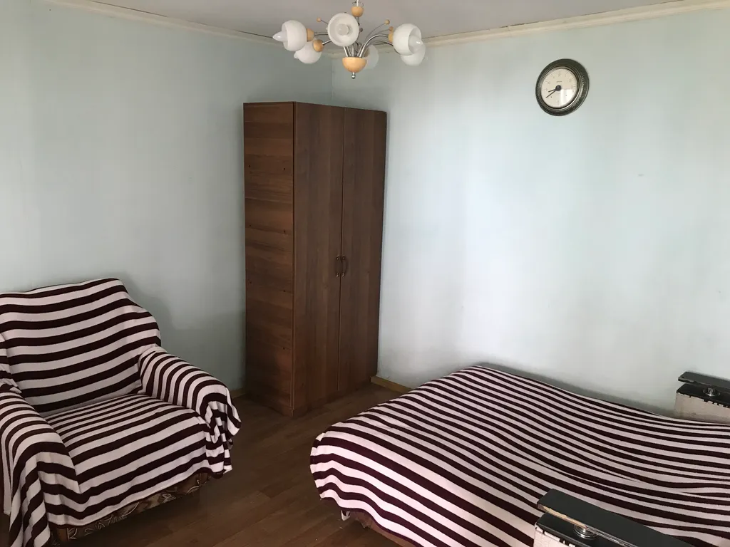 Квартира Уютная комната в центре города с видом на море — аренда посуточно в Гагра