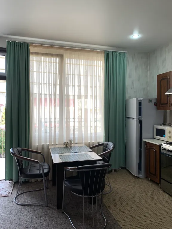 Коттедж Коттедж Уютная студия с бассейном и сауной — Адлер