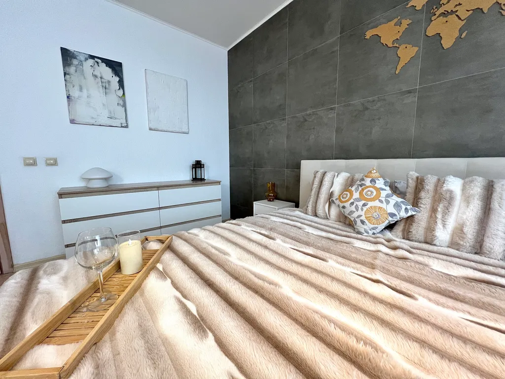 Квартира Квартира Просторная студия с кондиционером 14 этаж над УГМК-Арена / Гринвич — Екатеринбург