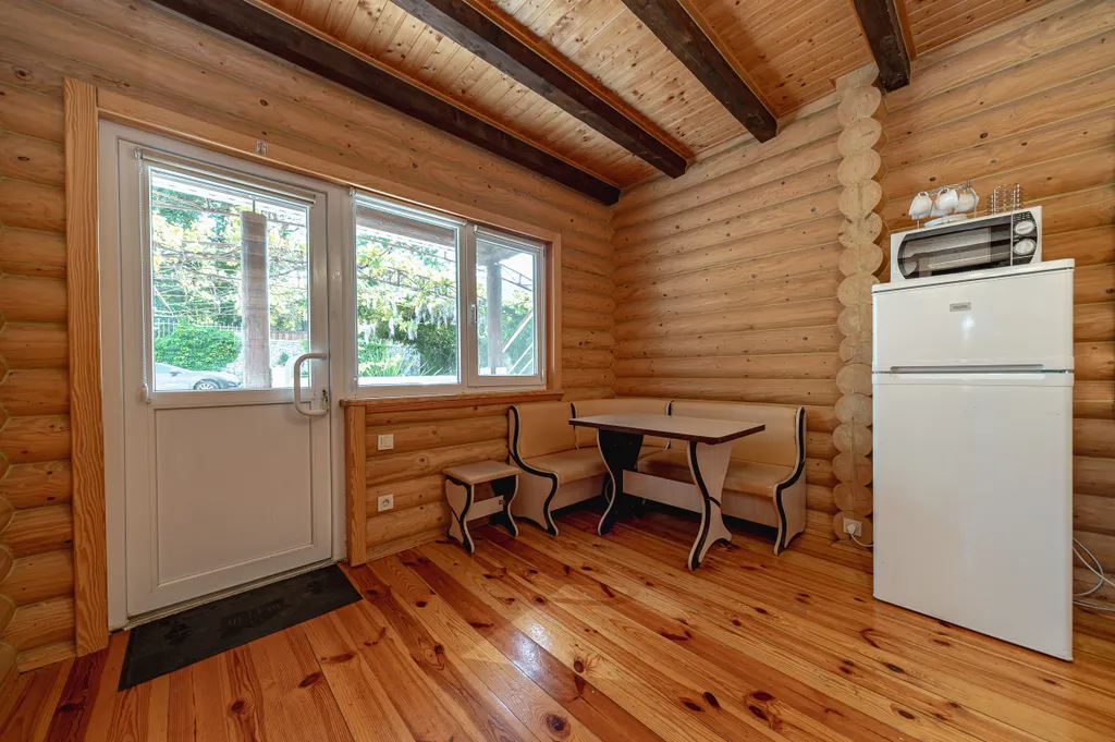 Этаж деревянного сруба