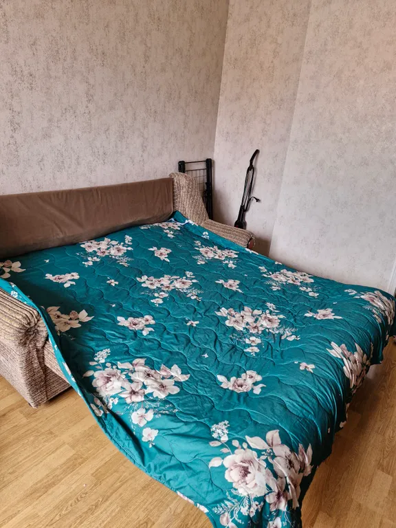 Квартира Трёхкомнатная квартира, удобное расположение! 3 отдельные комнаты. — Владикавказ