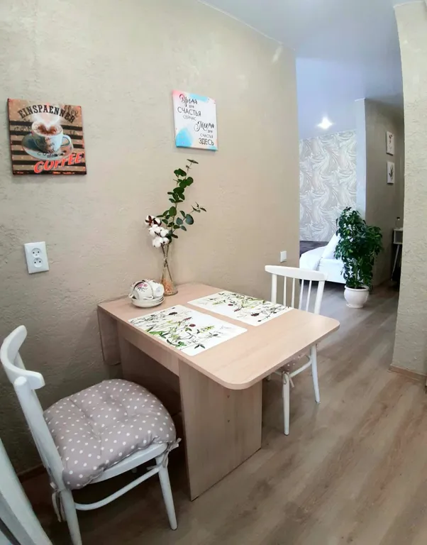 Квартира с современным ремонтом, рядом с жд вокзалом и автостанцией