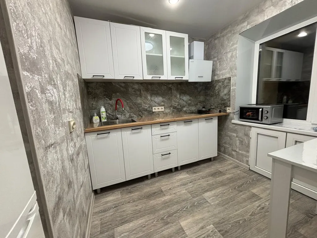 Уютная квартира на красной линии в район силуэт