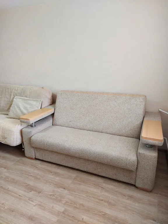 2 комнатная .на Донской 26а