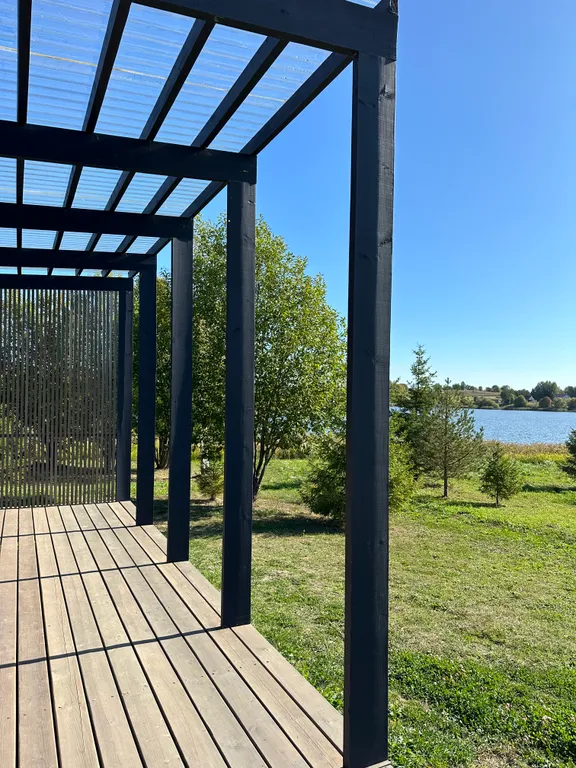 Барнхаус у озера