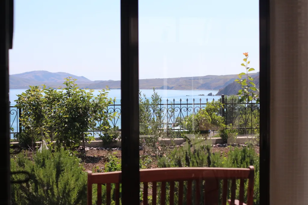 Квартира Квартира Апартамент: доступный люкс с выходом в живописный двор — Курортное (Феодосия)