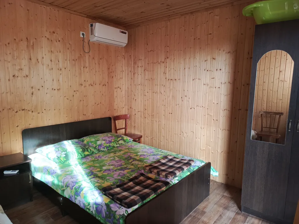 Квартира Уютный номер эконом — аренда посуточно в Приморское