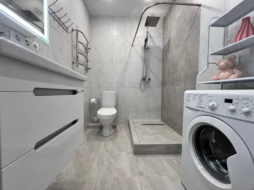 Четырехместные апартаменты с видом на реку