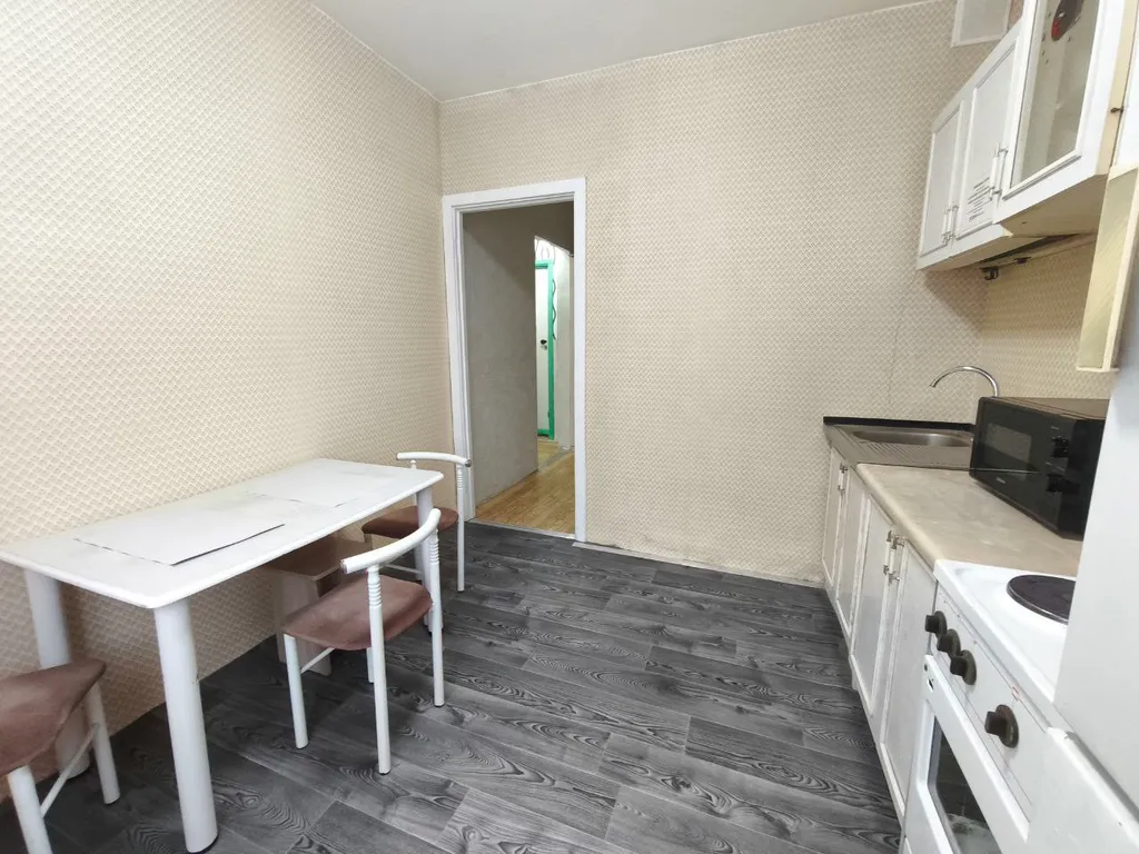 Квартира Однокомнатная квартира на Взлетке с видом на тихий двор — Красноярск