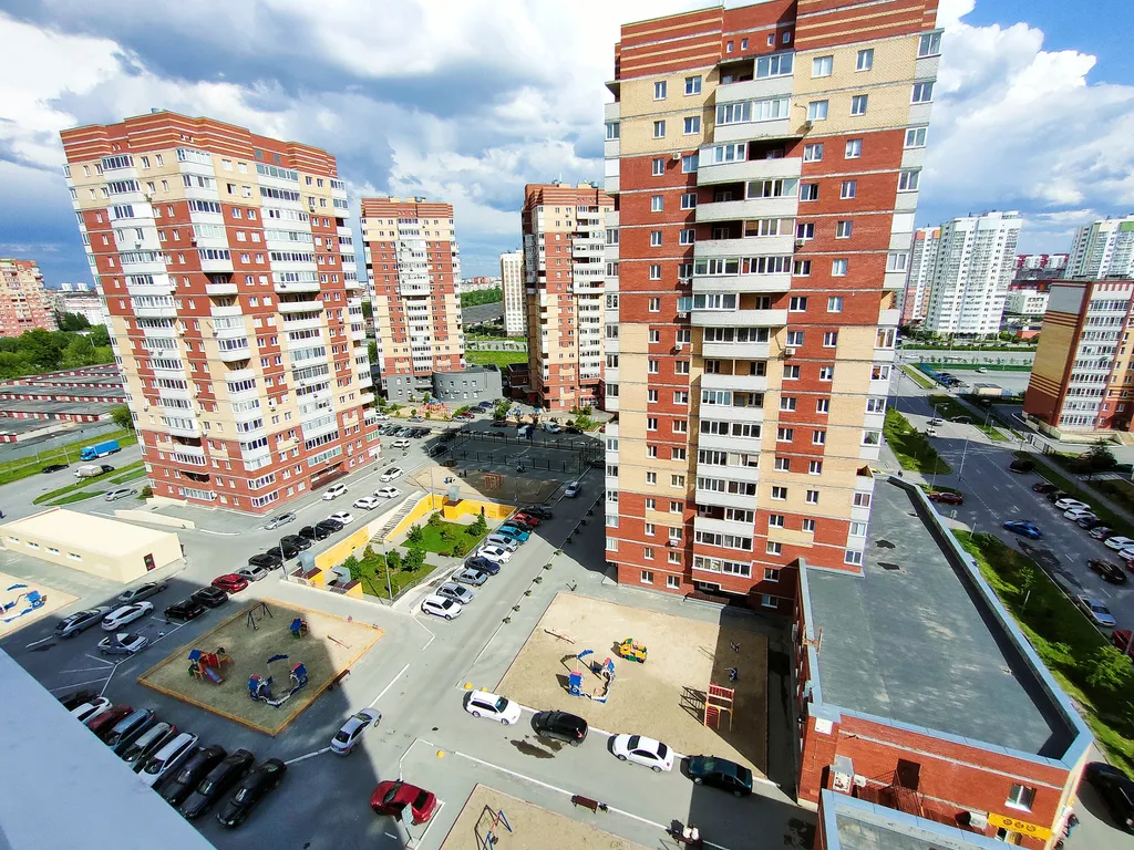 Квартира Квартира у ТЦ Кристалл — Тюмень