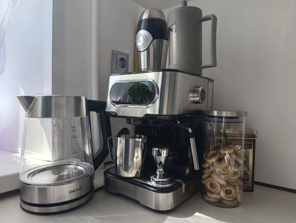 Центр у водонапорной башни, гостевая парковка