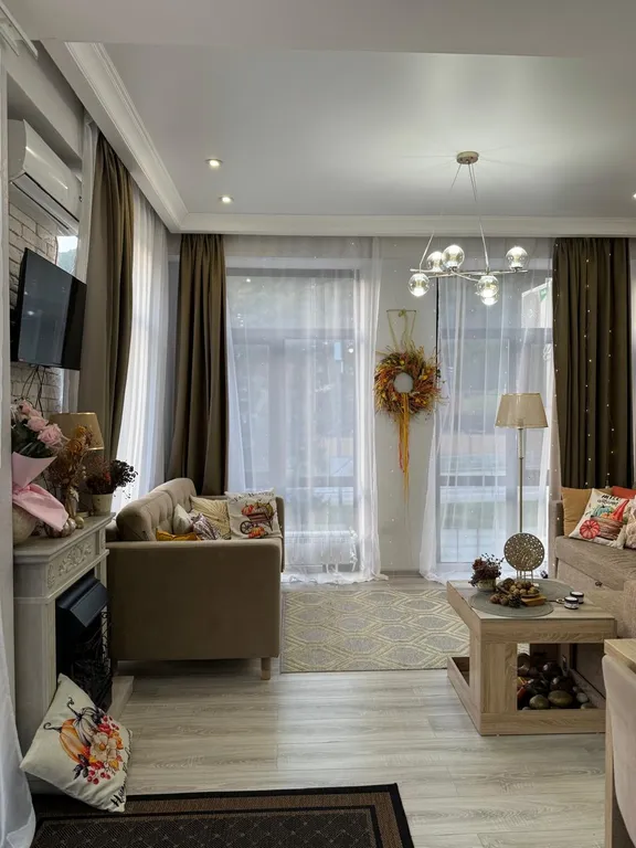 Солнечная стильная студия в горах Красной Поляны