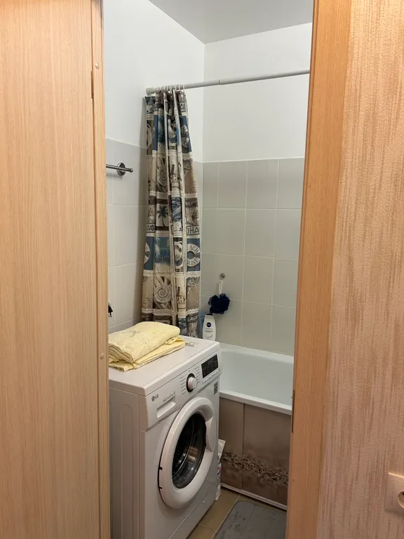 Уютная квартира находится рядом с центром города, ж/д вокзалом