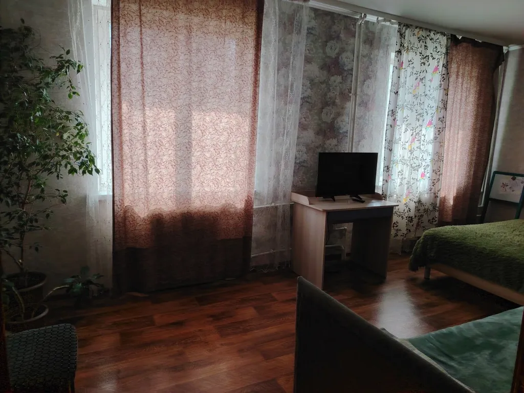 Большая комфортная квартира, рядом СК Звёздный, ж/д вокзал