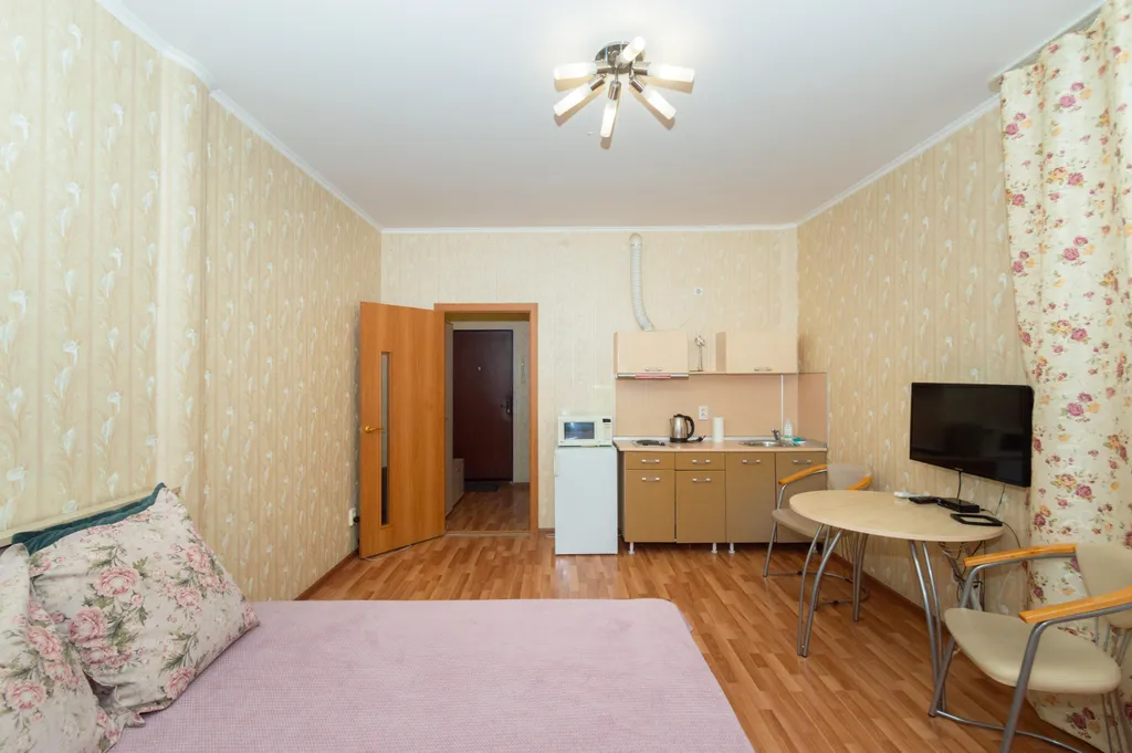 Апартаменты в центре города, Галерея Вояж, ЦУМ