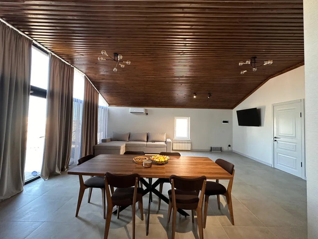 Дом с видом на море